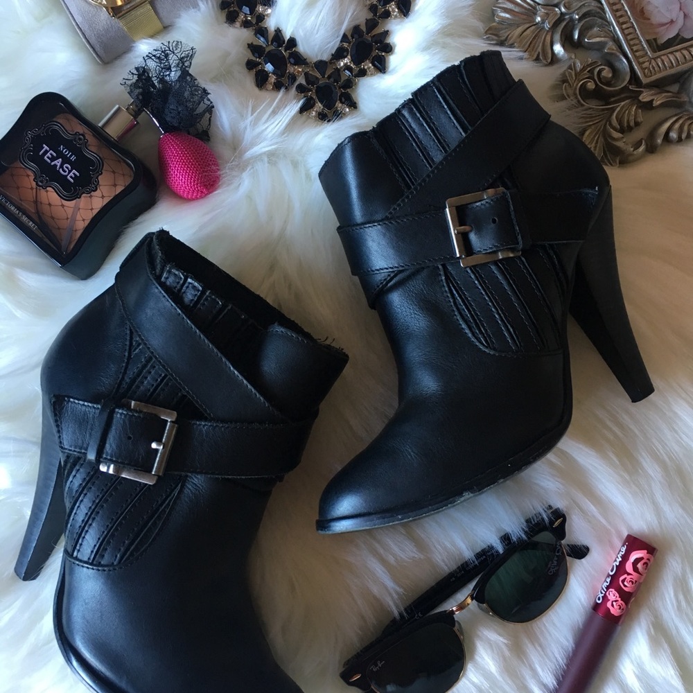 ALDO Black Ankle Booties
